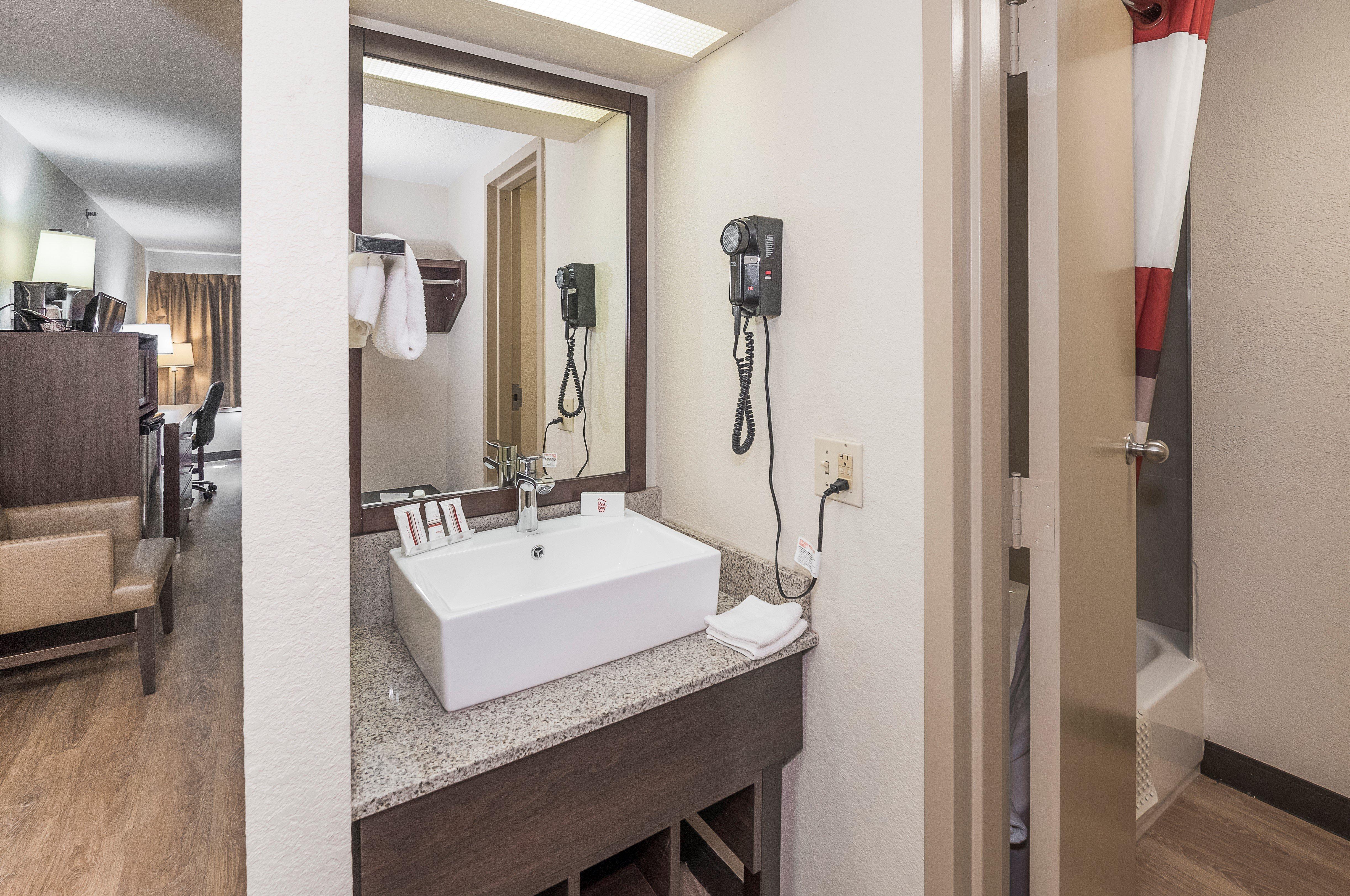 Red Roof Inn Lancaster Smoketown  Εξωτερικό φωτογραφία