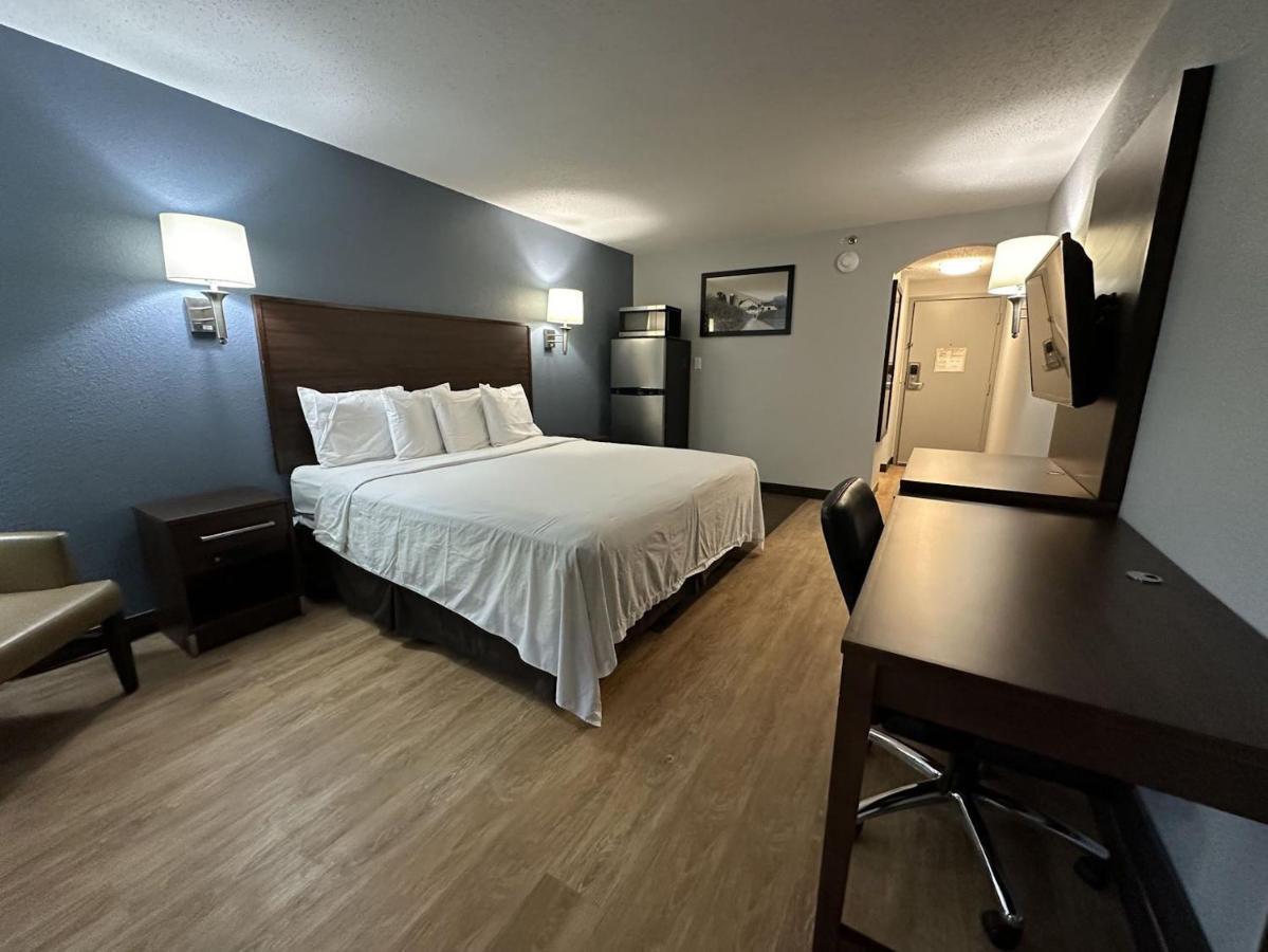 Red Roof Inn Lancaster Smoketown  Εξωτερικό φωτογραφία